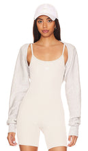 STRUT-THIS The Shrug in Light Grey