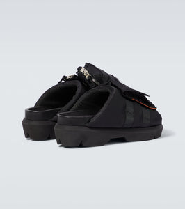 Sacai Pockets slides