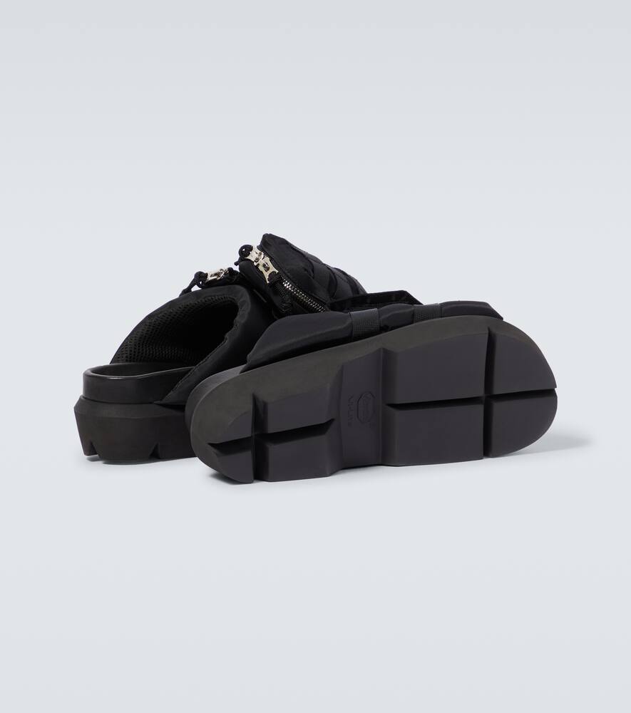 Sacai Pockets slides