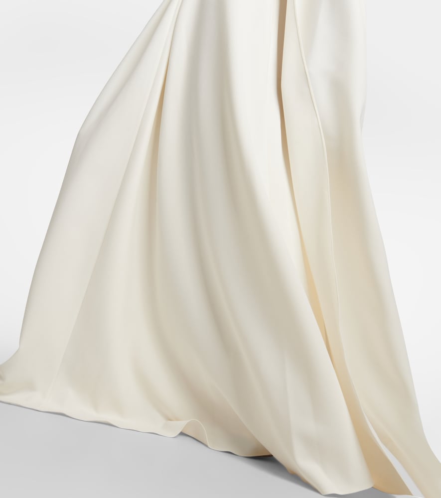 Safiyaa Abrielle embellished caped gown