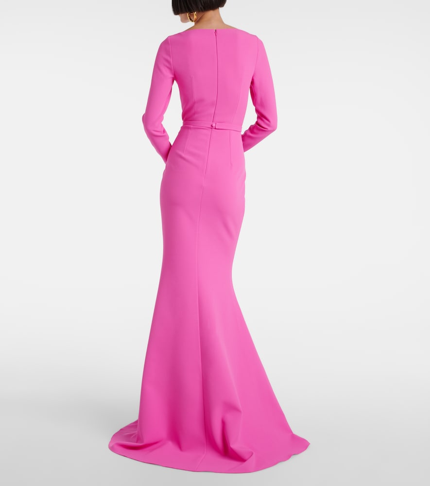 Safiyaa Auria  gown