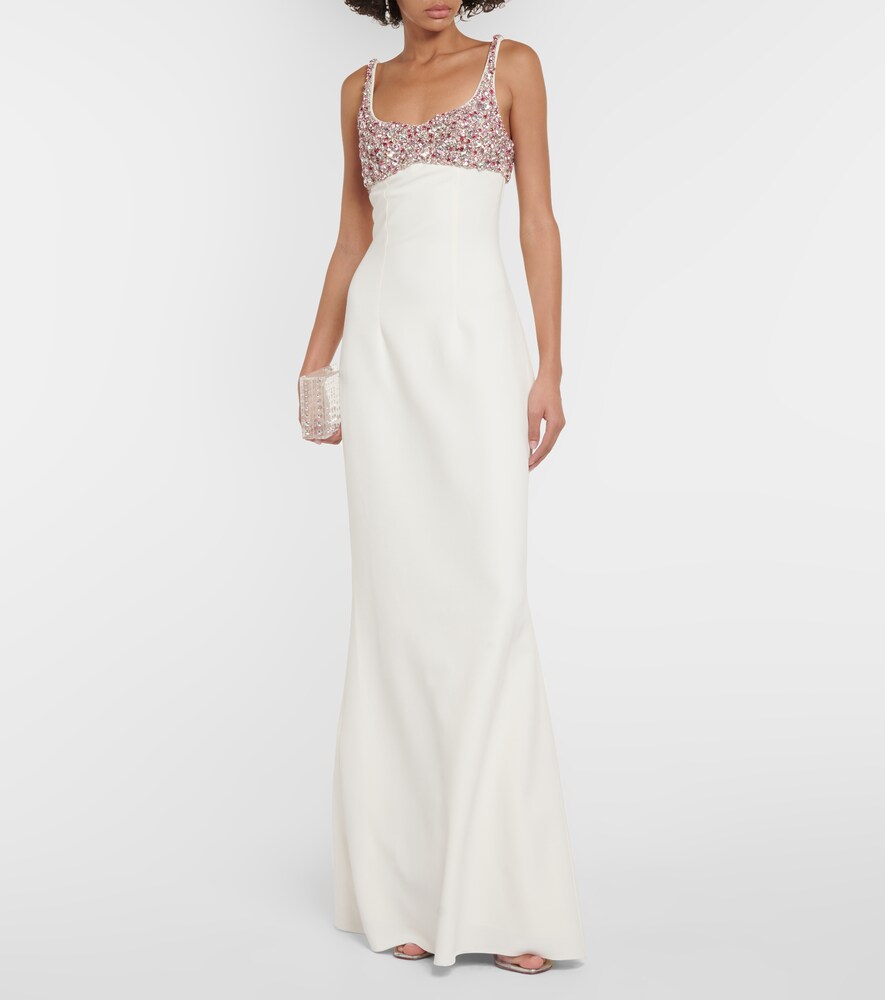 Safiyaa Beatriz embellished gown
