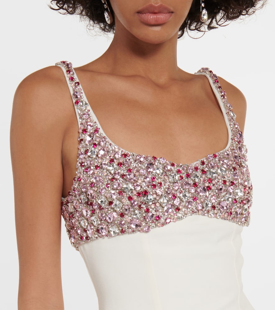 Safiyaa Beatriz embellished gown