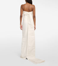 Safiyaa Bridal Briannie crêpe and faille gown