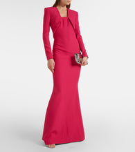 Safiyaa Jana  gown