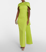 Safiyaa Kalika  gown