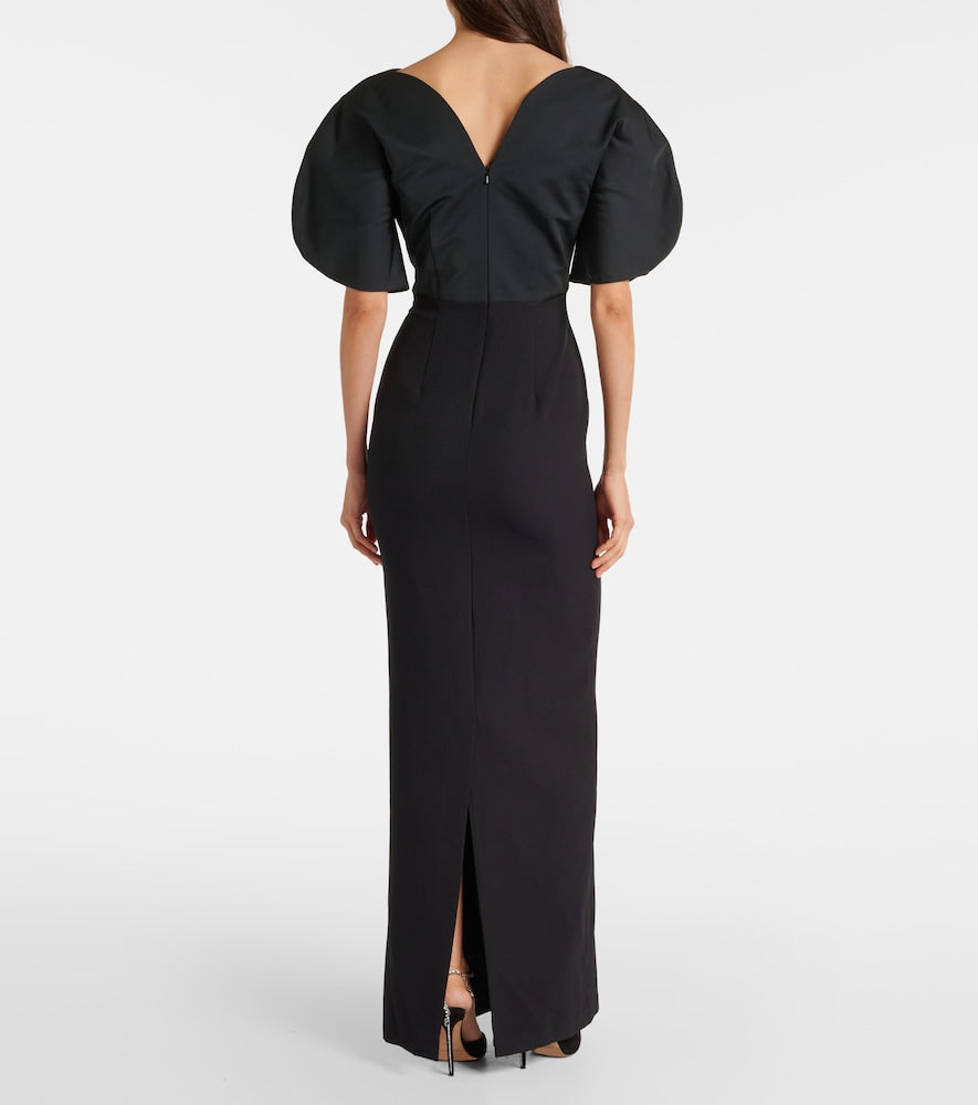 Safiyaa Karla  gown