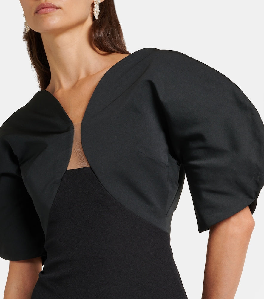 Safiyaa Karla  gown