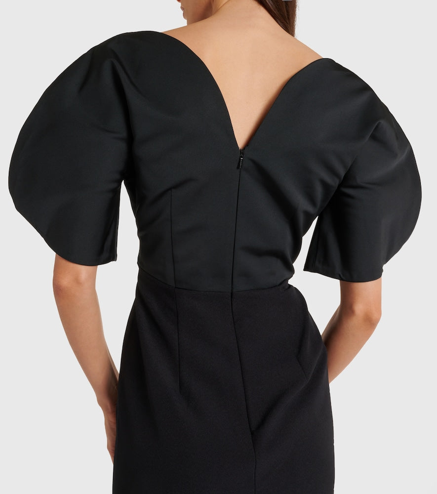 Safiyaa Karla  gown