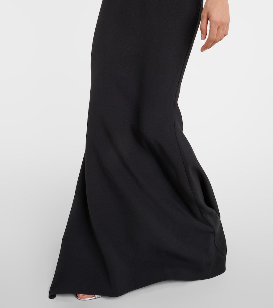 Safiyaa Pollina  gown