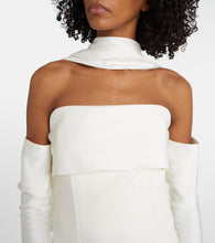 Safiyaa Roshana sash  gown with gloves