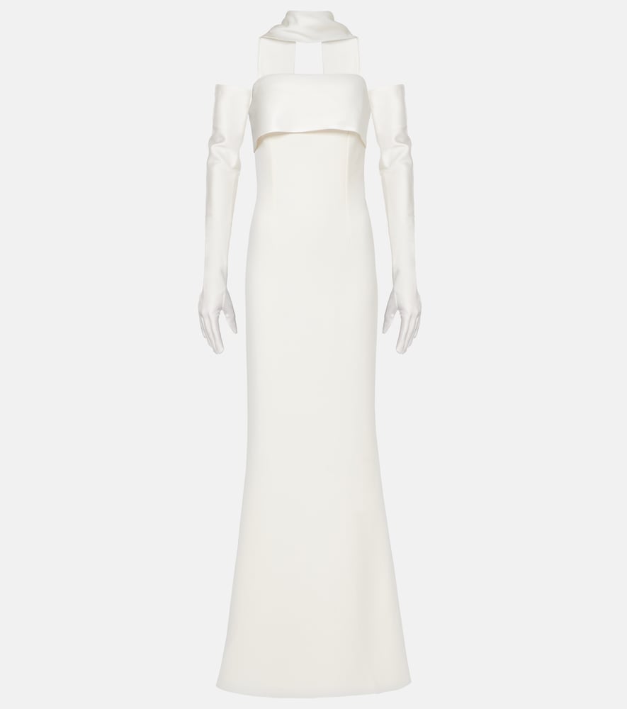 Safiyaa Roshana sash  gown with gloves. Safiyaa Roshana 腰带礼服配手套