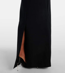 Safiyaa Serryna lace gown