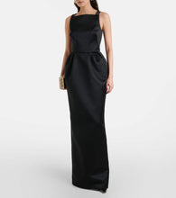 Safiyaa Trecchi embroidered duchesse gown