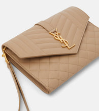 Saint Laurent Envelope matelass√É¬© leather clutch