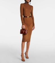 Saint Laurent La Scandale 110 leather sandals