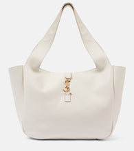 Saint Laurent Le 5 √É¬† 7 Bea Large leather tote bag. Shop Saint Laurent Tote Bags for women now.