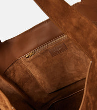 Saint Laurent Le 5 √É¬† 7 Bea suede tote bag