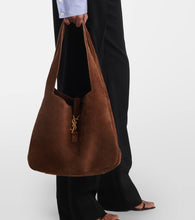 Saint Laurent Le 5 √É¬† 7 Bea suede tote bag
