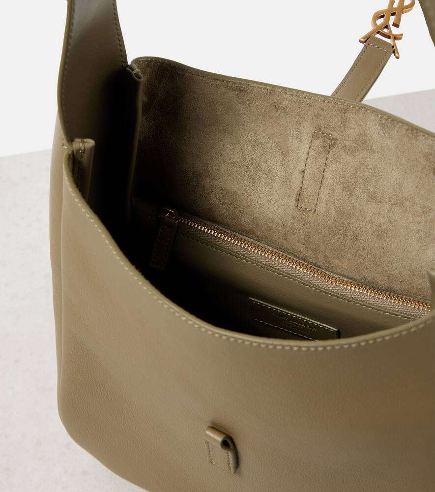 Saint Laurent Le 5 √É¬† 7 Small leather shoulder bag