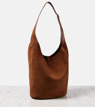 Saint Laurent Le 5 √É¬† 7 Supple Large suede shoulder bag