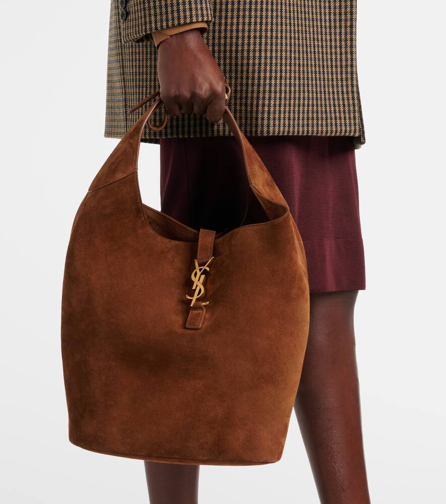 Saint Laurent Le 5 √É¬† 7 Supple Large suede shoulder bag