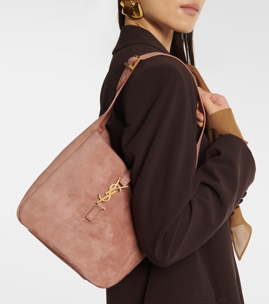 Saint Laurent Le 5 √É¬† 7 Supple Small suede shoulder bag