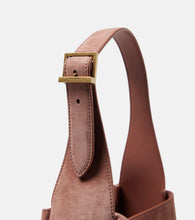 Saint Laurent Le 5 √É¬† 7 Supple Small suede shoulder bag