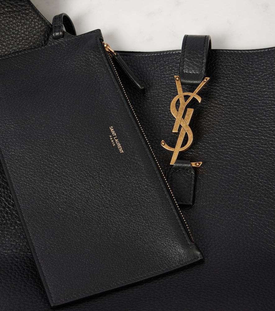 Saint Laurent Le 5 √É¬† 7 grained leather shoulder bag