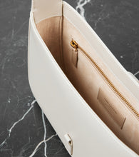 Saint Laurent Le 5 √É¬† 7 leather shoulder bag
