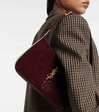 Saint Laurent Le 5 √É¬† 7 patent leather shoulder bag