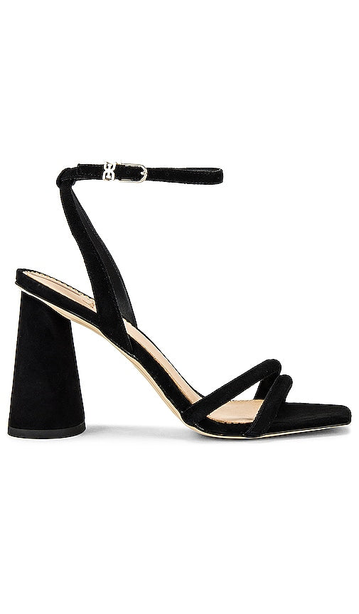Sam Edelman Kia Sandal in Black - Sandale Kia Sam Edelman en noir - Sam Edelman Kia 黑色凉鞋 - Sam Edelman Kia Sandale in Schwarz - Sam Edelman Kia 샌들 블랙 색상 - Sandalo Kia di Sam Edelman in nero