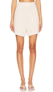 Sancia The Ayla Shorts in Cream - Sancia Le short Ayla en crème - Sancia The Ayla 奶油色短裤 - Sancia The Ayla Shorts in Creme - Sancia The Ayla 쇼츠 - Pantaloncini Sancia The Ayla color crema
