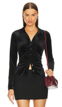 Sanctuary Dreamgirl Velvet Button Up in Black - Bouton en velours Sanctuary Dreamgirl en noir - Sanctuary Dreamgirl 黑色天鹅绒纽扣 - Sanctuary Dreamgirl Samt-Knöpfe in Schwarz - Sanctuary Dreamgirl 벨벳 버튼업 블랙 색상 - Sanctuary Dreamgirl velluto abbottonato in nero