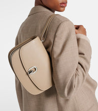 Savette Tondo 22 leather shoulder bag