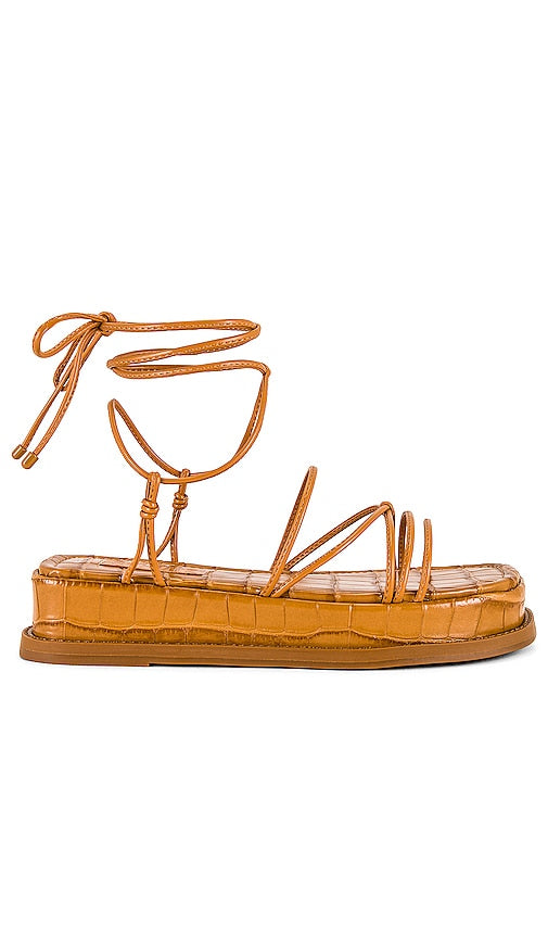 Schutz Athena Flat Sandal in Brown - Sandale plate Schutz Athena en marron - Schutz Athena 棕色平底凉鞋 - Schutz Athena Flache Sandale in Braun - Schutz Athena 플랫 샌들브라운 색상 - Sandalo piatto Schutz Athena in marrone