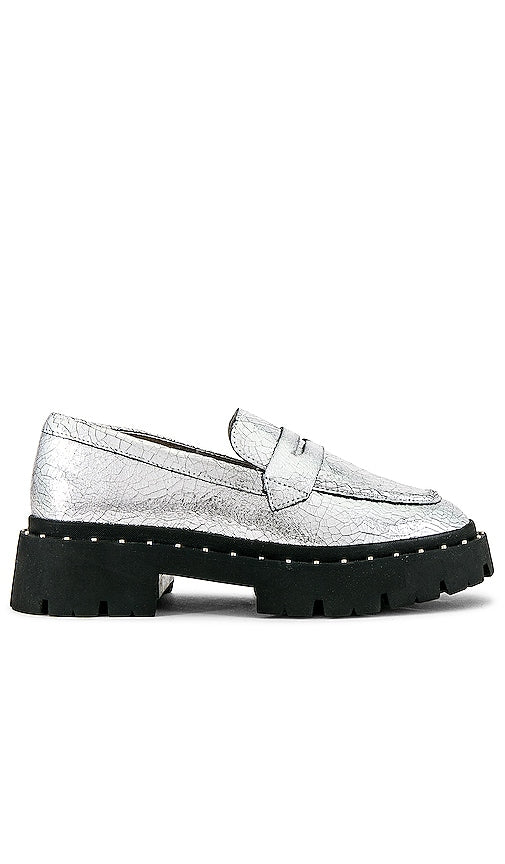 Schutz Christie Loafer in Metallic Silver - Mocassin Schutz Christie en argent métallisé - Schutz Christie 金属银乐福鞋 - Schutz Christie Loafer in Metallic-Silber - 메탈릭 실버 소재의 Schutz Christie 로퍼 - Mocassino Schutz Christie in argento metallizzato