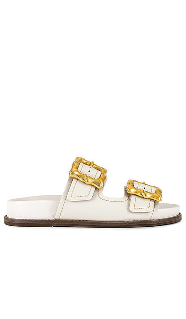 Schutz Enola Sporty Sandal in White - Sandale sportive Schutz Enola en blanc - Schutz Enola 白色运动凉鞋 - Schutz Enola Sportliche Sandale in Weiß - Schutz Enola 스포티 샌들화이트 색상 - Sandalo sportivo Schutz Enola in bianco