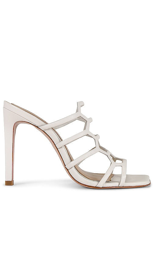 Schutz Julianna Weekend Sandal in Cream - Sandale de week-end Schutz Julianna en crème - Schutz Julianna 奶油色周末凉鞋 - Schutz Julianna Weekend Sandale in Creme - Schutz Julianna 위켄드 샌들 - Sandalo da fine settimana Schutz Julianna in crema