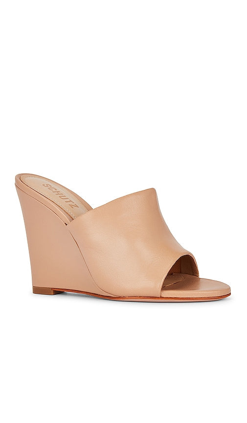 Schutz Lucy Casual Sandal in Beige