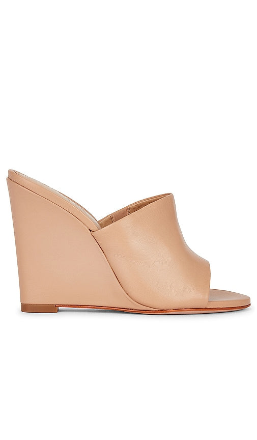 Schutz Lucy Casual Sandal in Beige - Sandale décontractée Schutz Lucy en beige - Schutz Lucy 米色休闲凉鞋 - Schutz Lucy Lässige Sandale in Beige - Schutz Lucy 캐주얼 샌들 베이지색 - Sandalo casual Schutz Lucy in beige