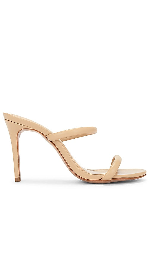 Schutz Taliah Sandal in Nude - Sandale Schutz Taliah en nu - Schutz Taliah 裸色凉鞋 - Schutz Taliah Sandale in Nude - Schutz Taliah 샌들 누드 색상 - Sandalo Schutz Taliah in color nudo