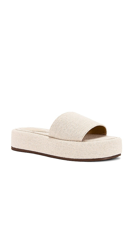 Schutz Yara Sandal in Beige