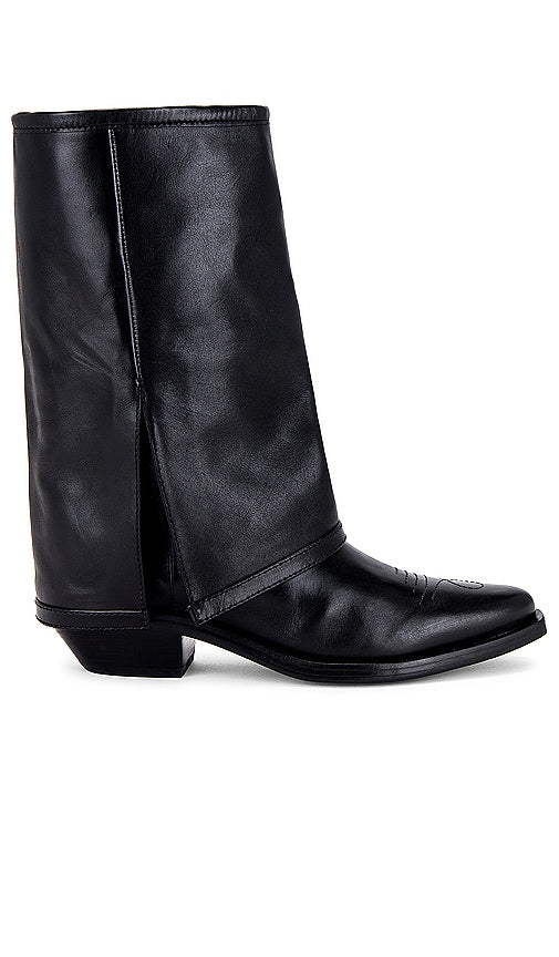 Schutz x REVOLVE Clay Boot in Black - Botte Schutz x REVOLVE Clay en Noir - Schutz x REVOLVE 黑色粘土靴 - Schutz x REVOLVE Clay Boot in Schwarz - Schutz x REVOLVE 클레이 부츠블랙 색상 - Stivale in argilla Schutz x REVOLVE in nero