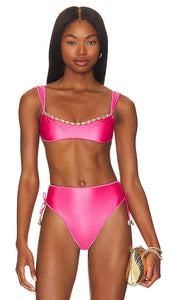 Seashell Alyssa Bandeau Bikini Top in Fuchsia - Haut de bikini bandeau Seashell Alyssa en fuchsia - 紫红色 Seashell Alyssa 抹胸式比基尼上衣 - Seashell Alyssa Bandeau-Bikinioberteil in Fuchsia - Seashell Alyssa Bandeau 비키니 탑 - Top bikini a fascia Alyssa Seashell in fucsia
