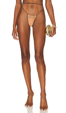 Seashell Pearl Tie Side Bikini Bottom in Tan - Bas de bikini noué sur les côtés avec perles Seashell, beige - 黄褐色贝壳珍珠侧系带比基尼泳裤 - Seitlich gebundenes Bikinioberteil mit Muschelperlen in Hellbraun - Seashell Pearl Tie Side 비키니 하의(탠 색상) - Fondo bikini con lacci laterali con perle di conchiglie in marrone chiaro