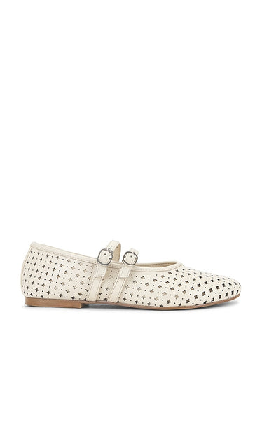 Seychelles Royal Ballet Flat in Ivory | Off White Leather Mary Jane Flats for Women