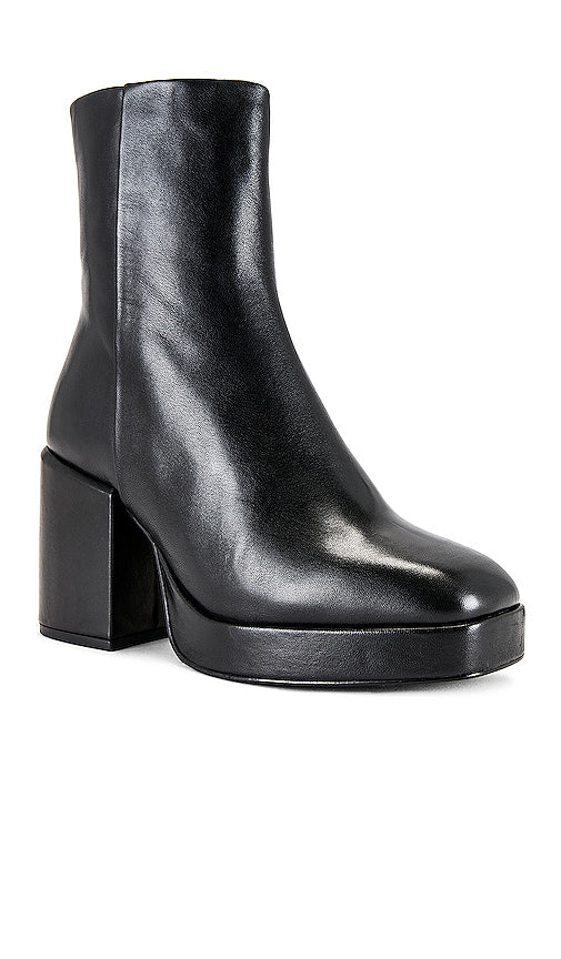 Seychelles Sweet Lady Bootie in Black