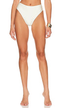 Shani Shemer Alba Bikini Bottom in Cream - Shani Shemer Alba Bas de bikini en crème - Shani Shemer Alba 奶油色比基尼泳裤 - Shani Shemer Alba Bikinihose in Creme - Shani Shemer Alba 비키니 하의 크림색 - Slip bikini Shani Shemer Alba color crema