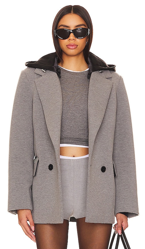 Shoreditch Ski Club Seren Blazer in Grey - Shoreditch Ski Club - Blazer Seren gris - Shoreditch Ski Club Seren 灰色西装外套 - Shoreditch Ski Club Seren Blazer in Grau - Shoreditch Ski Club 세렌 블레이저 그레이 색상 - Blazer Seren dello Shoreditch Ski Club in grigio